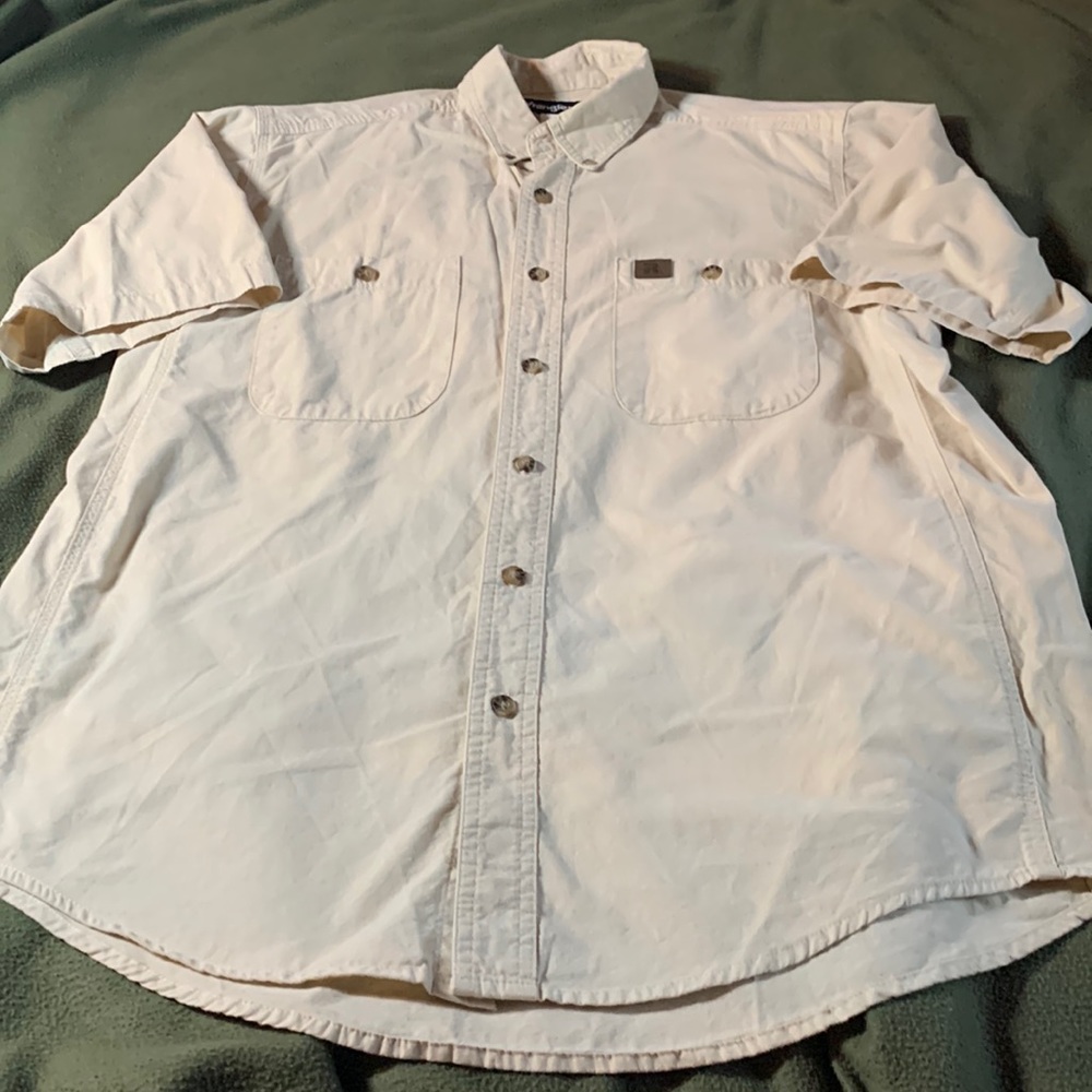 Men’s Wrangler Riggs Workwear tan shirt sleeve button up shirt. Size XL